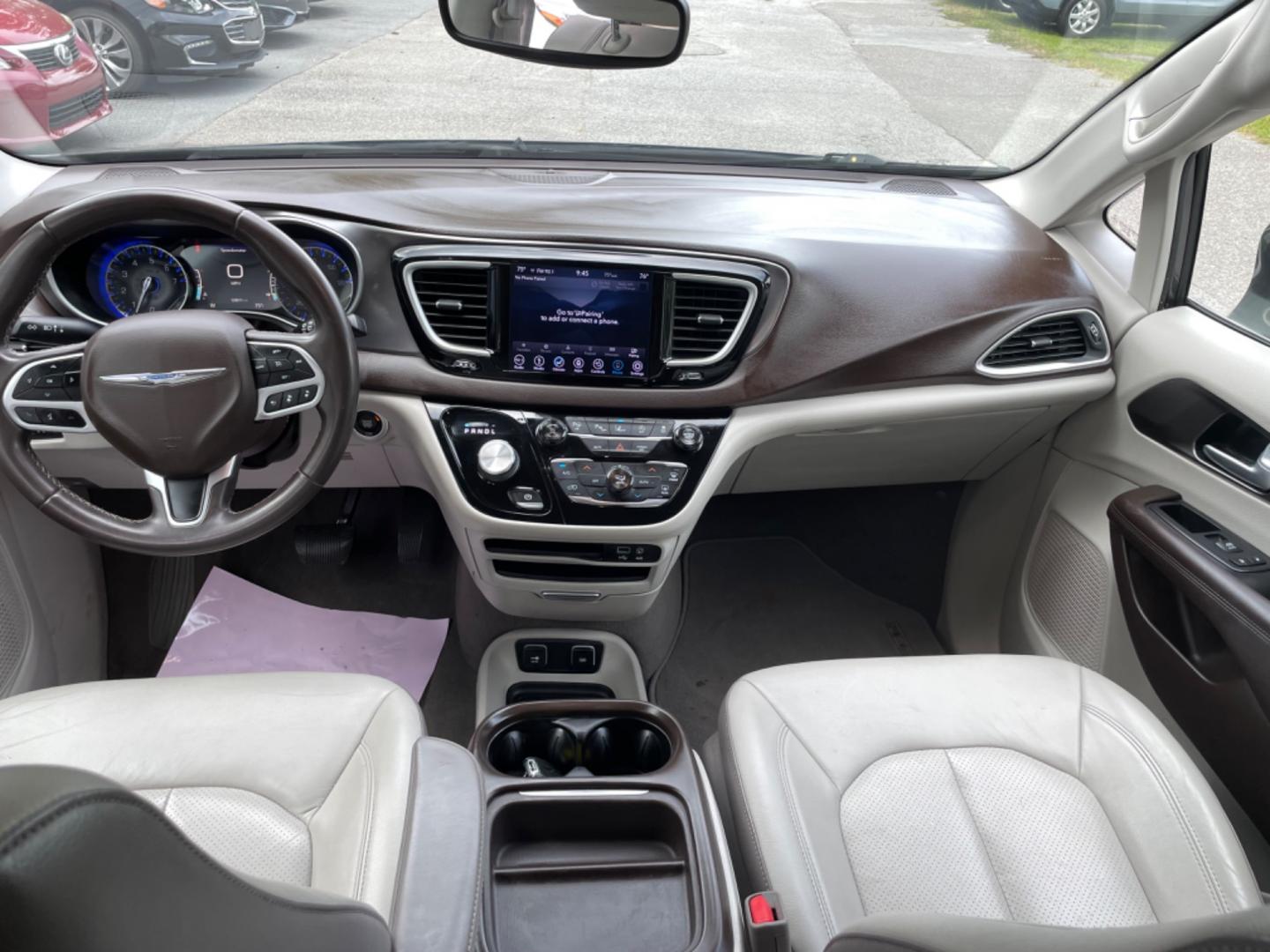 2018 GRAY CHRYSLER PACIFICA TOURING L (2C4RC1BG5JR) with an 3.6L engine, Automatic transmission, located at 5103 Dorchester Rd., Charleston, SC, 29418-5607, (843) 767-1122, 36.245171, -115.228050 - Local Trade-in with Leather, Touchscreen with Phone Connect, AM/FM/AUX/Bluetooth, Backup Camera with Top 180 View, Parking Sensors, Lane Departure Sensors, Dual Climate Control, Power Everything (windows, locks, mirrors, seats), Power Sliding Doors, Power Liftgate, Stow 'n Go Middle Row, Full Size T - Photo#15